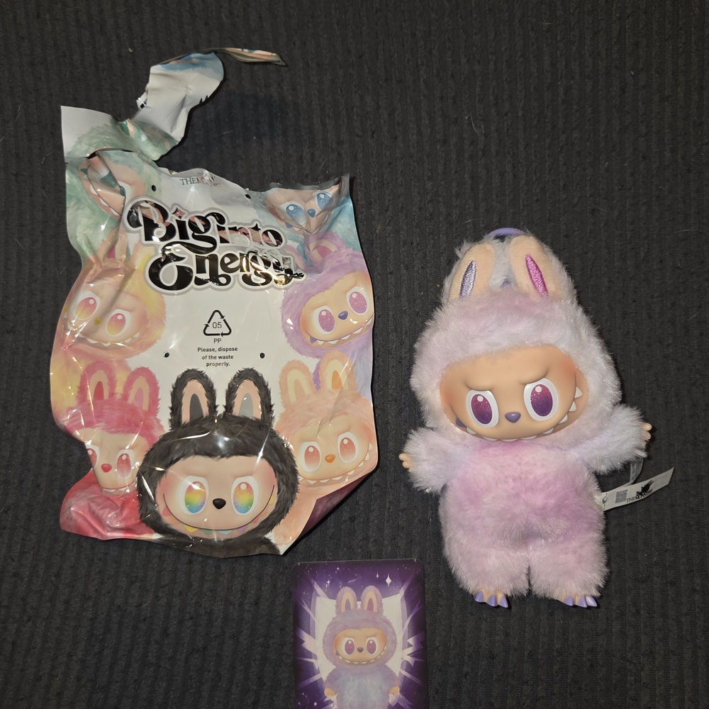 LABUBU PURPLE LUCK